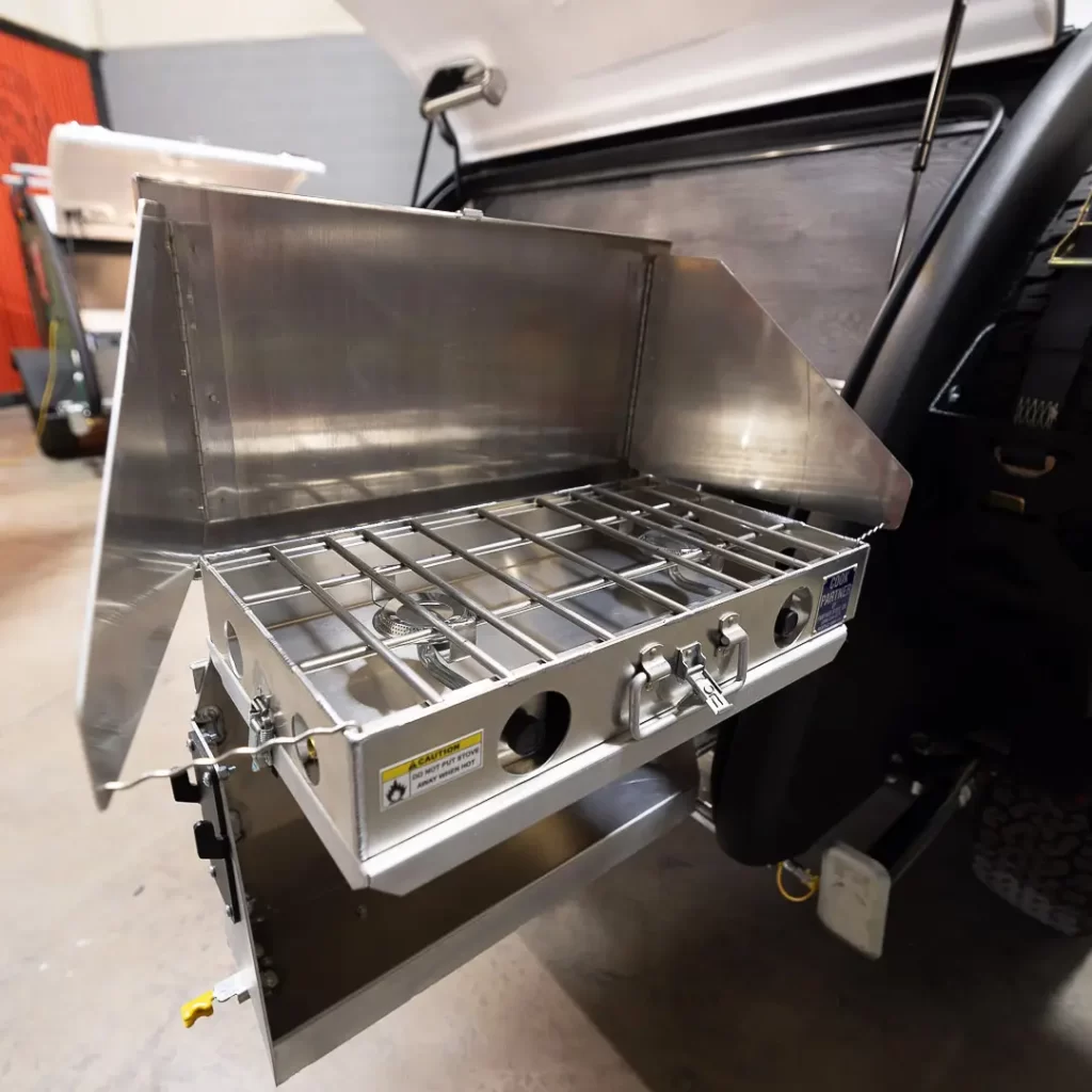 Slide out cooking range