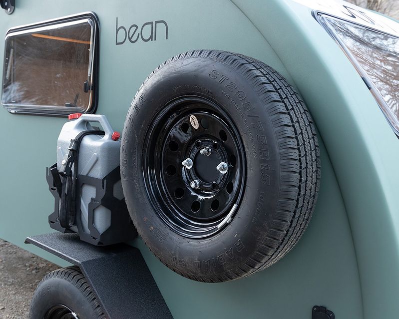 Bean Stock 2.0 upgrade: Spare Tire Mount